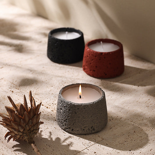 Dekorative Wohnaccessoires: Kerzenhalter aus Zement für Aromatherapie-Kerzen